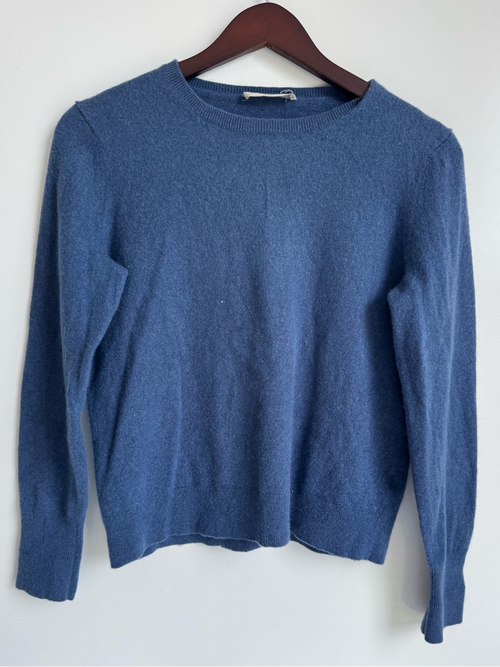 Everlane Cashmere Crewneck Sweater Women Large blue crewneck luxury minimalist